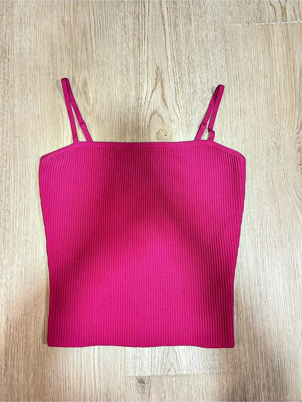 Aritzia Babaton Sculpt Knit Squareneck Cropped Tank in Pink